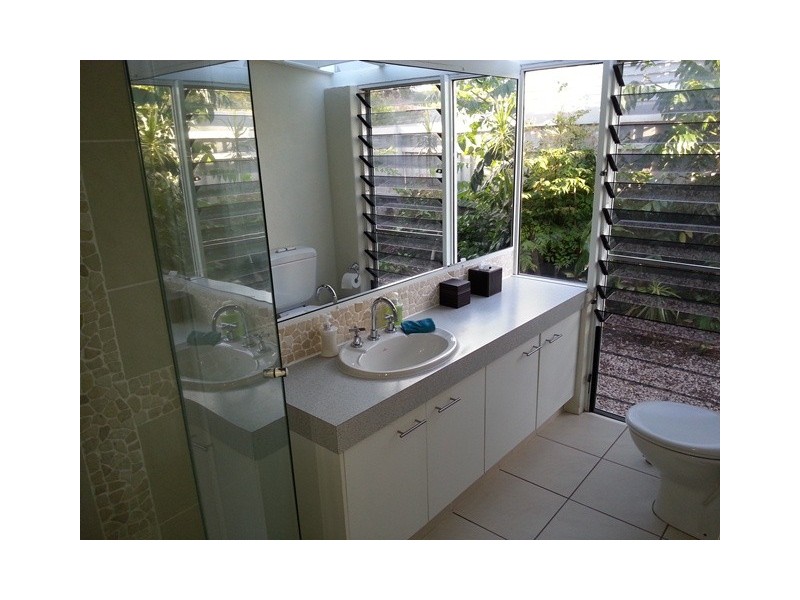 7 Belli Street, Noosa Heads QLD 4567