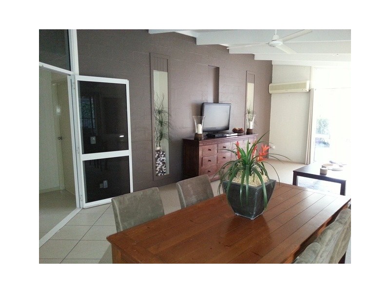 7 Belli Street, Noosa Heads QLD 4567