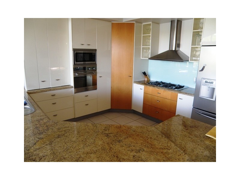 6 Masthead Quay, Noosa Waters QLD 4566