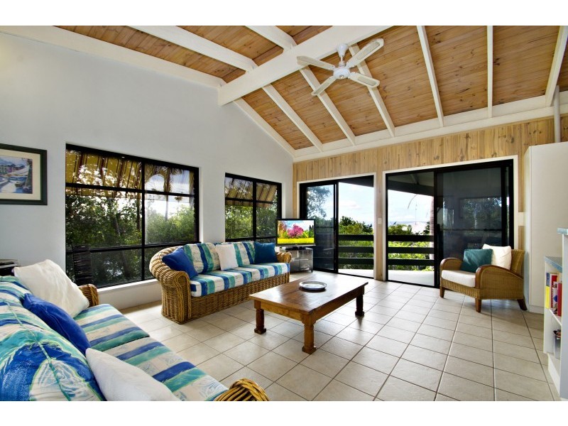 23 Woodlark Rise, Sunrise Beach QLD 4567