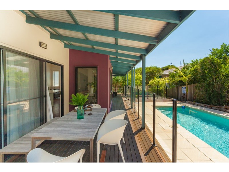 252 David Low Way, Peregian Beach QLD 4573