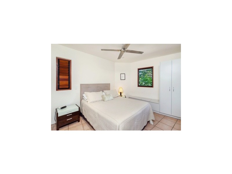 Unit 5 L’Auberge, 34-38 Katharina Street, Noosa Heads QLD 4567