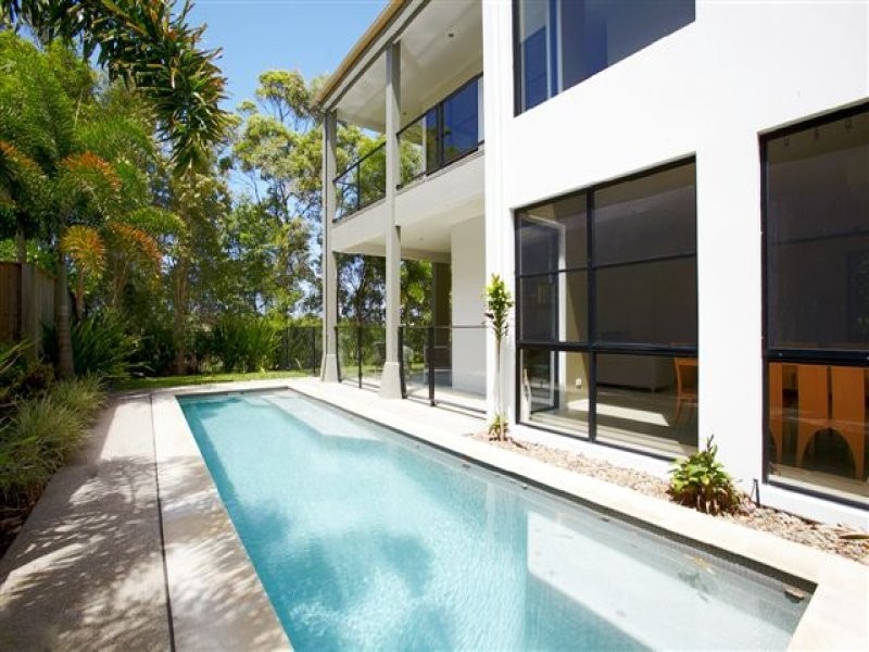 20 Selkirk Way, Peregian Springs QLD 4573