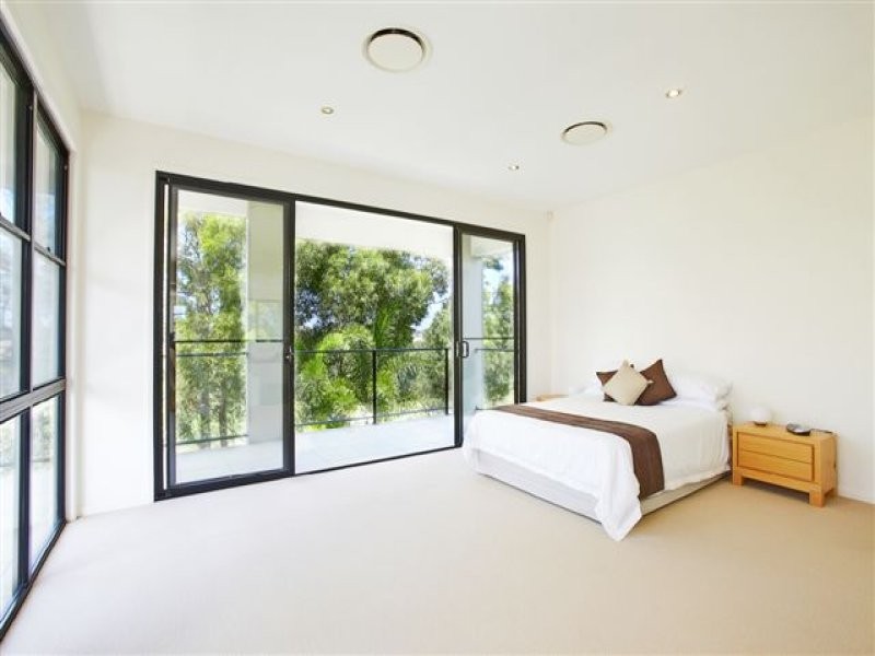 20 Selkirk Way, Peregian Springs QLD 4573
