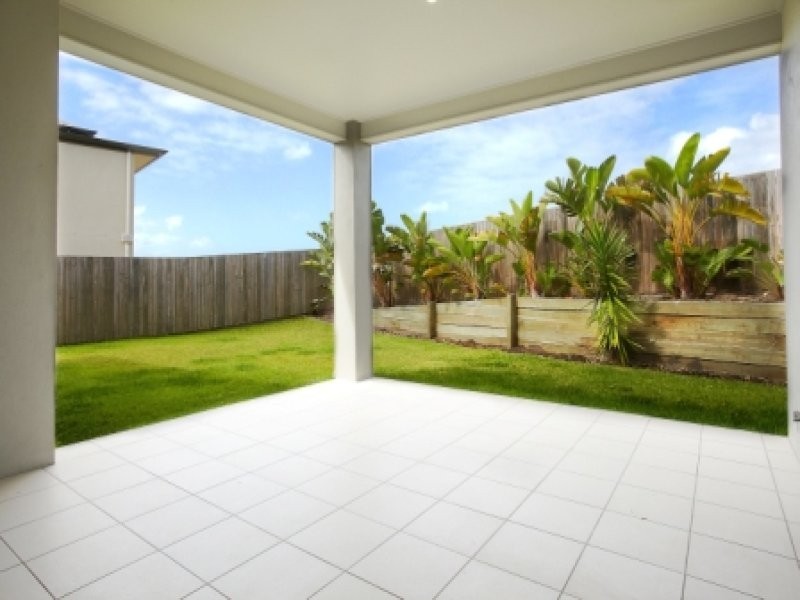 84 Sandhurst Crescent, Peregian Springs QLD 4573