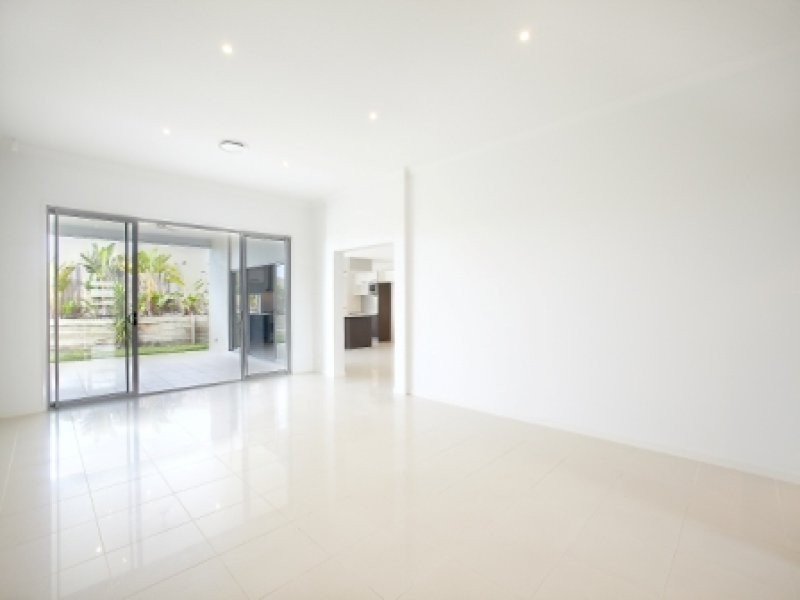 84 Sandhurst Crescent, Peregian Springs QLD 4573