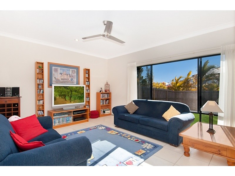 21 Ironhurst Place, Peregian Springs QLD 4573