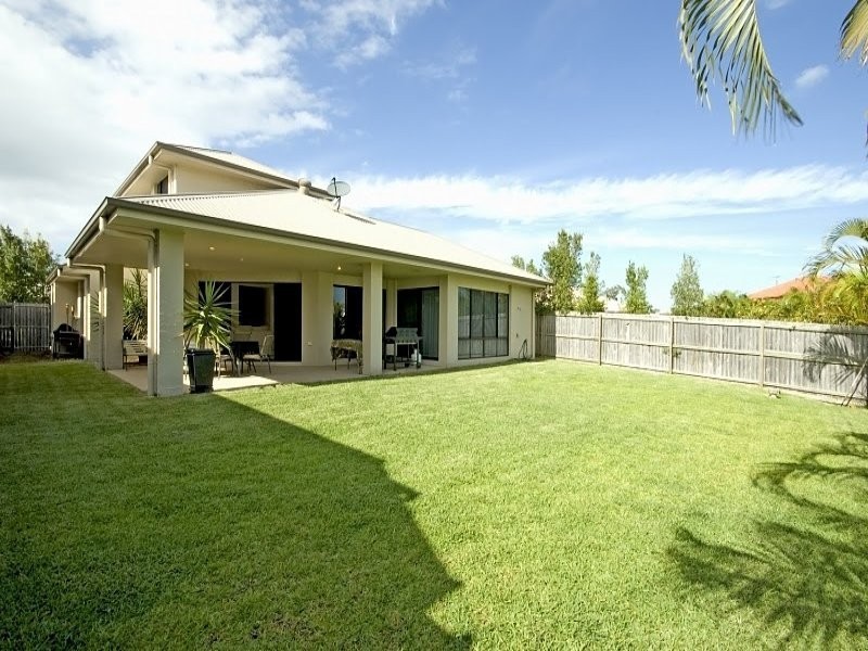 21 Ironhurst Place, Peregian Springs QLD 4573