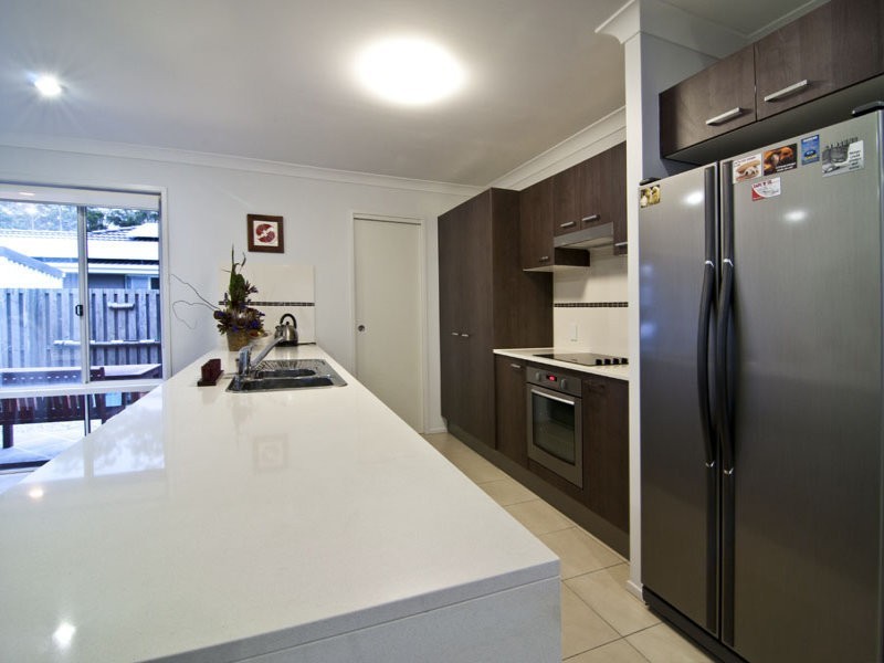 19 Kingsmill Cct, Peregian Springs QLD 4573