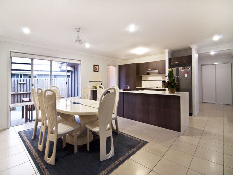 19 Kingsmill Cct, Peregian Springs QLD 4573