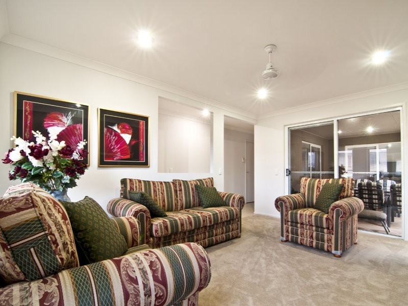 19 Kingsmill Cct, Peregian Springs QLD 4573