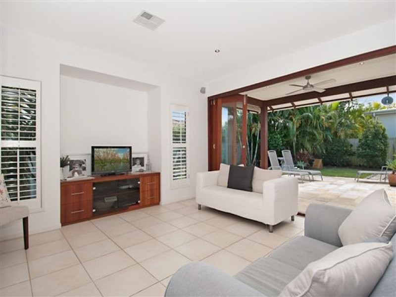 13 Ironhurst Place, Peregian Springs QLD 4573
