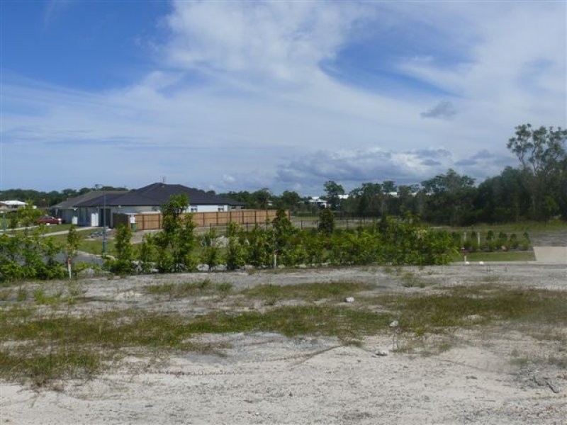 2817 Balgownie Drive, Peregian Springs QLD 4573