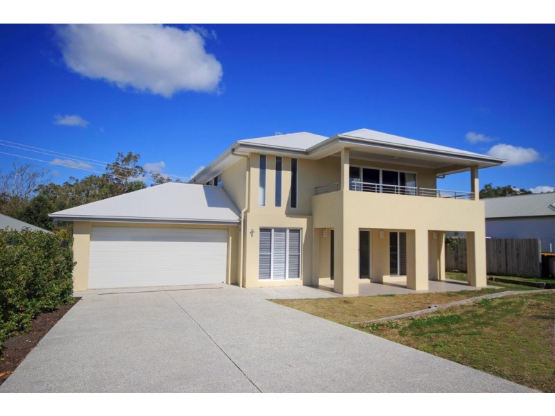 40 Sandhurst Crescent, Peregian Springs QLD 4573