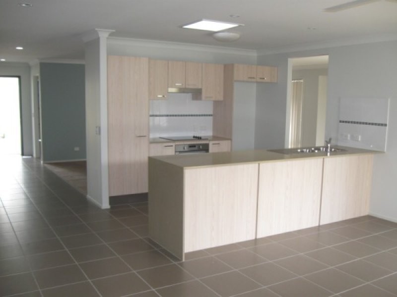 35 Kingsmill Circuit, Peregian Springs QLD 4573