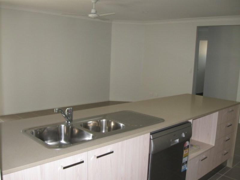 35 Kingsmill Circuit, Peregian Springs QLD 4573