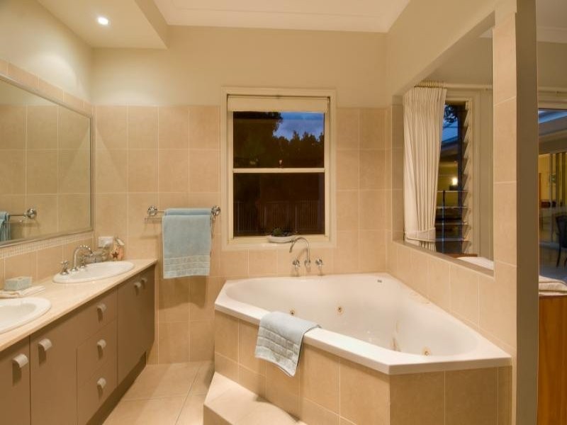 15 Longwood Drive, Peregian Springs QLD 4573