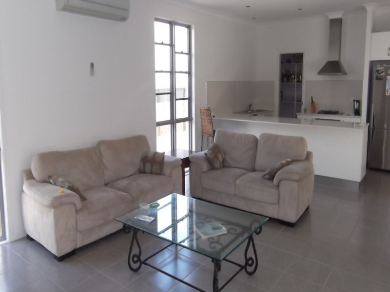 12 Peachtree Crescent, Peregian Springs QLD 4573