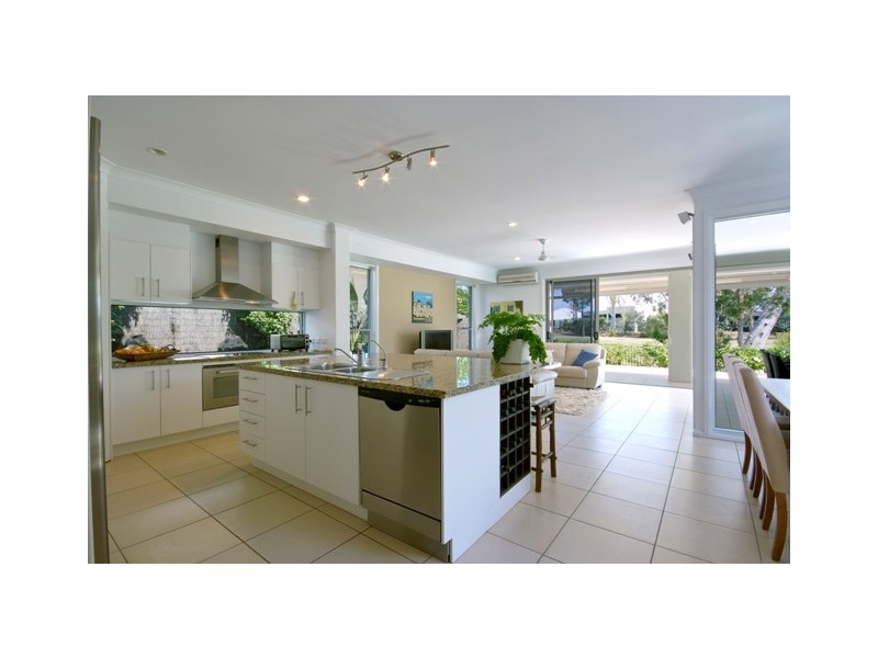 37 Lakeside Drive, Peregian Springs QLD 4573