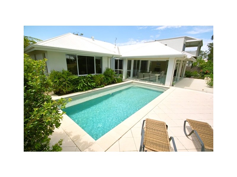37 Lakeside Drive, Peregian Springs QLD 4573