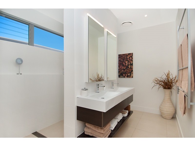 13 Bunker Court, Peregian Springs QLD 4573