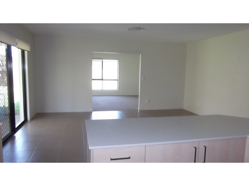 29 Maidstone Crescent, Peregian Springs QLD 4573