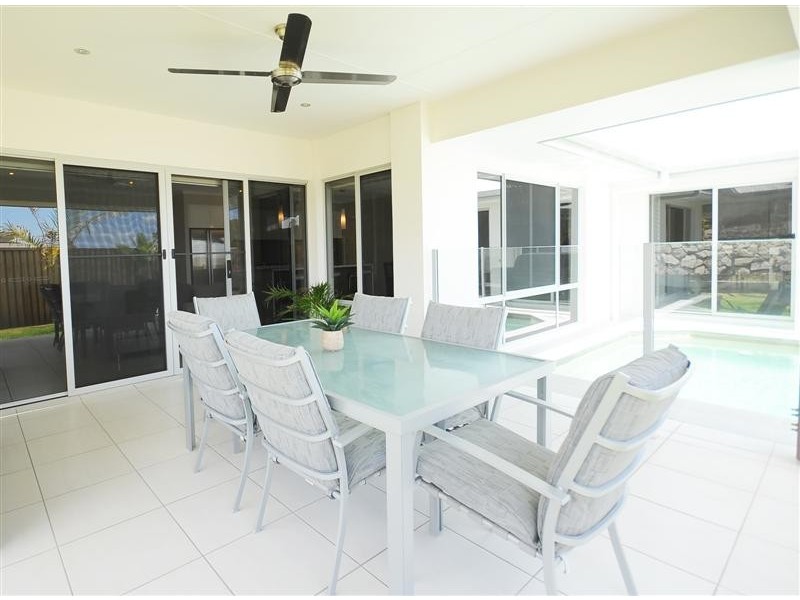 14 Glen Abby Avenue, Peregian Springs QLD 4573