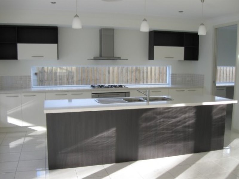 25 Glen Abby Avenue, Peregian Springs QLD 4573