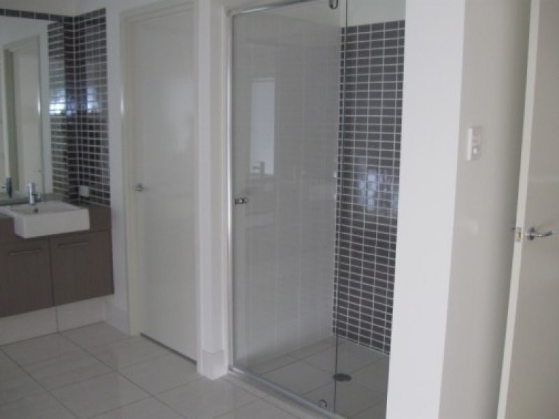 25 Glen Abby Avenue, Peregian Springs QLD 4573