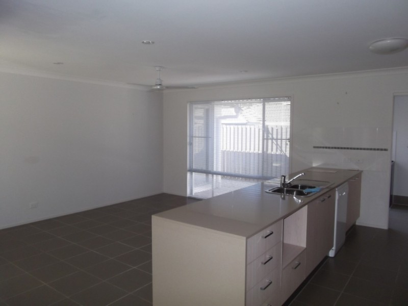 7 Kingsmill Circuit, Peregian Springs QLD 4573