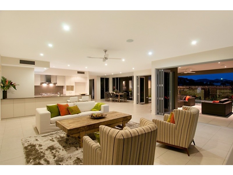23 Cobblestone Place, Peregian Springs QLD 4573