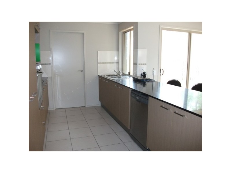 21 Kingsmill Circuit, Peregian Springs QLD 4573