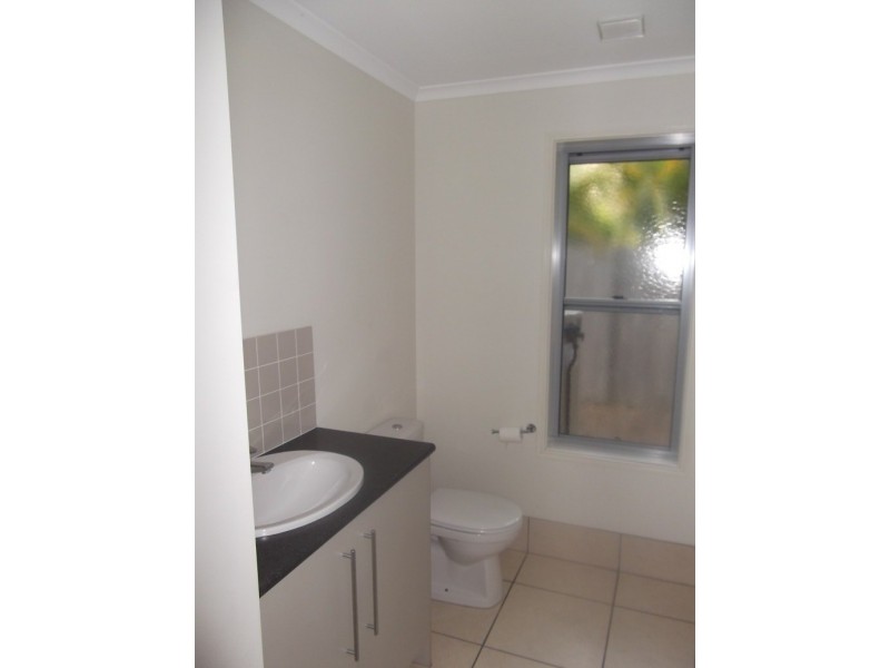1 Crestview Drive, Peregian Springs QLD 4573