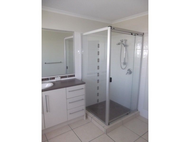 1 Crestview Drive, Peregian Springs QLD 4573