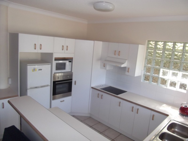 2/43 Lorikeet Drive, Peregian Beach QLD 4573