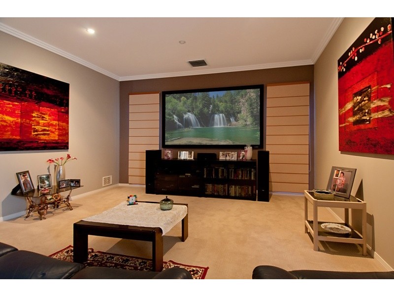 22 Greenside Court, Peregian Springs QLD 4573