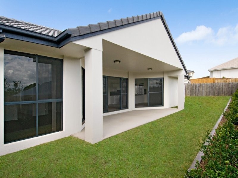 6 Adare Close, Peregian Springs QLD 4573