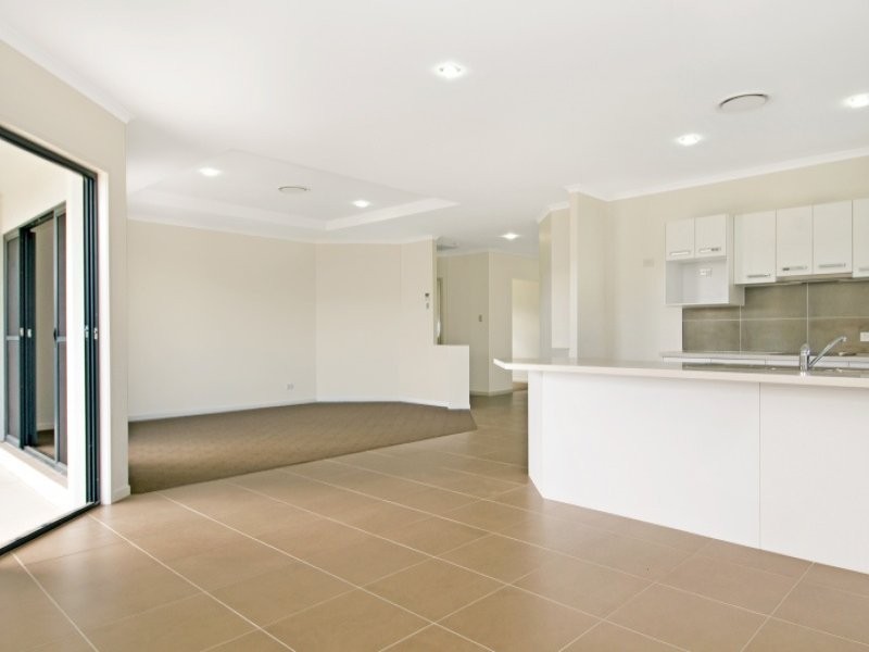 6 Adare Close, Peregian Springs QLD 4573