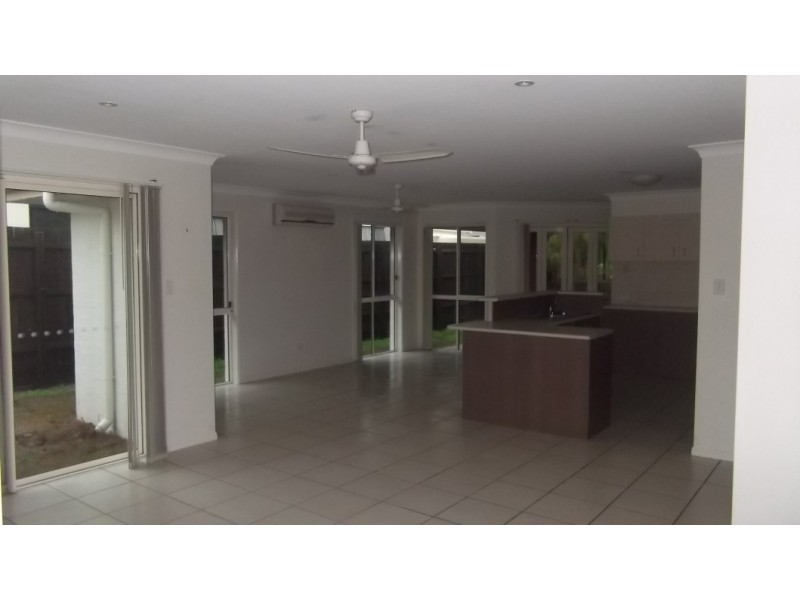 9 Medinah Place, Peregian Springs QLD 4573