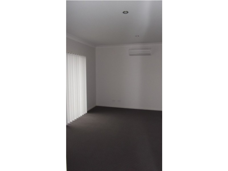 8 Gainsborough Crescent, Peregian Springs QLD 4573