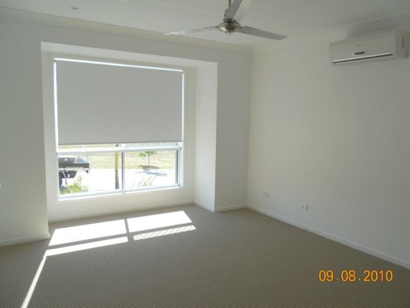 5 Waterville Way, Peregian Springs QLD 4573