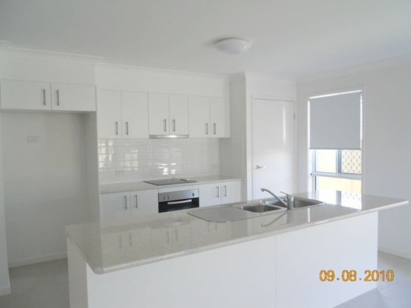 5 Waterville Way, Peregian Springs QLD 4573