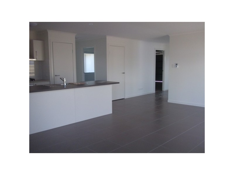10 Oakbridge Way, Peregian Springs QLD 4573
