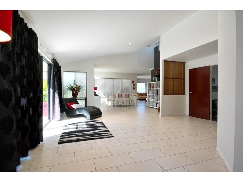 14 Balgownie Drive, Peregian Springs QLD 4573