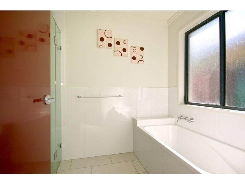 14 Balgownie Drive, Peregian Springs QLD 4573