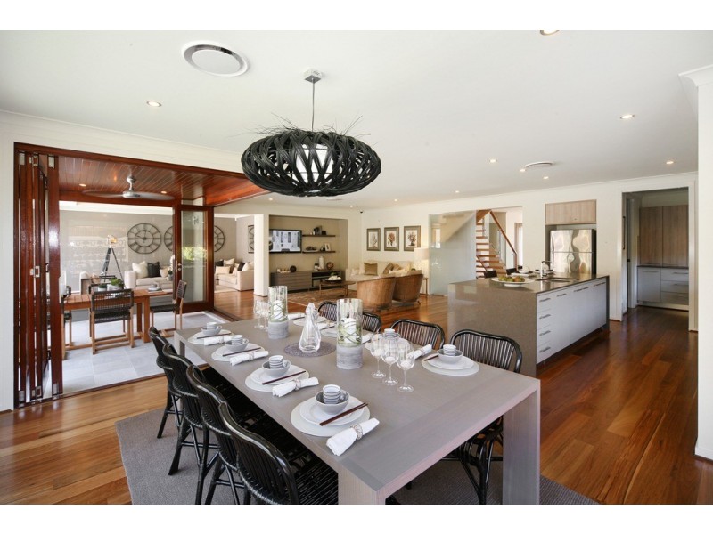 206 The Avenue, Peregian Springs QLD 4573