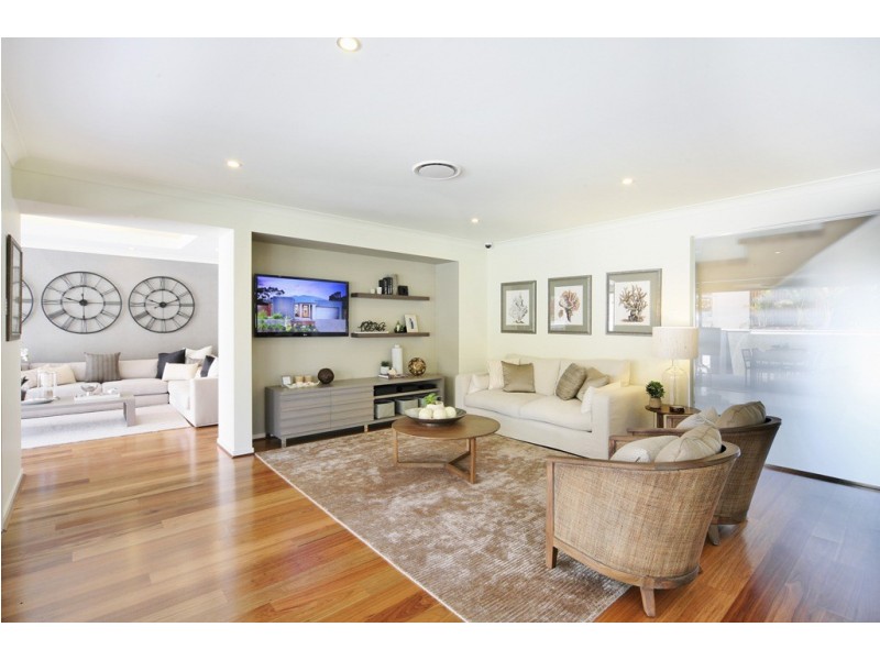 206 The Avenue, Peregian Springs QLD 4573