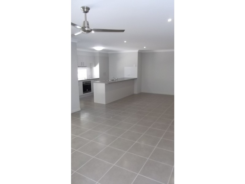 6 Augusta Circuit, Peregian Springs QLD 4573