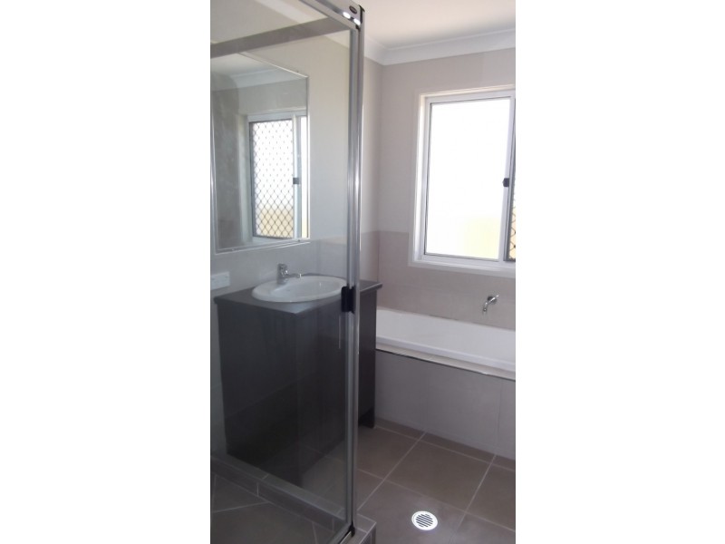 6 Augusta Circuit, Peregian Springs QLD 4573