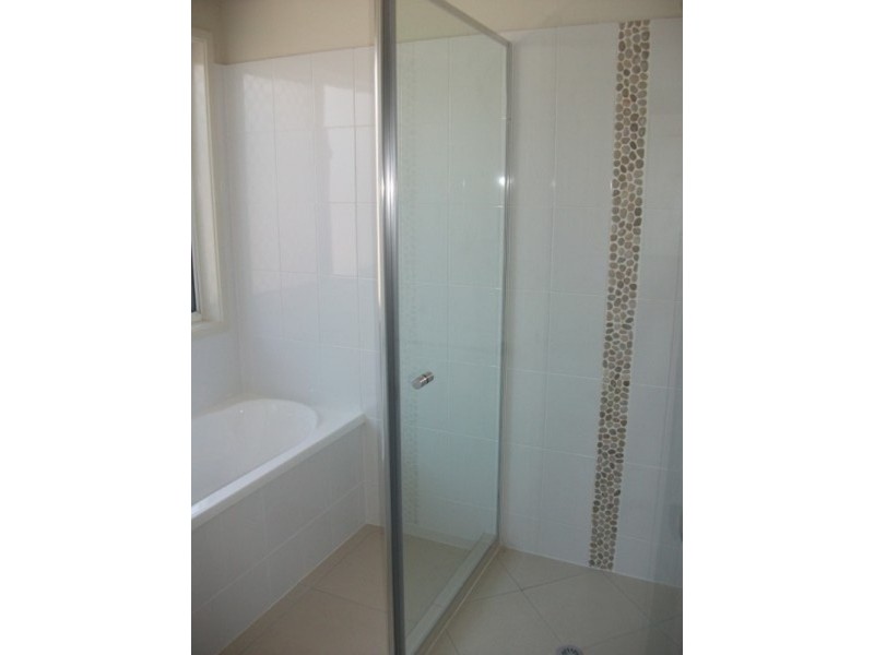 10 Goldenbell Place, Peregian Springs QLD 4573